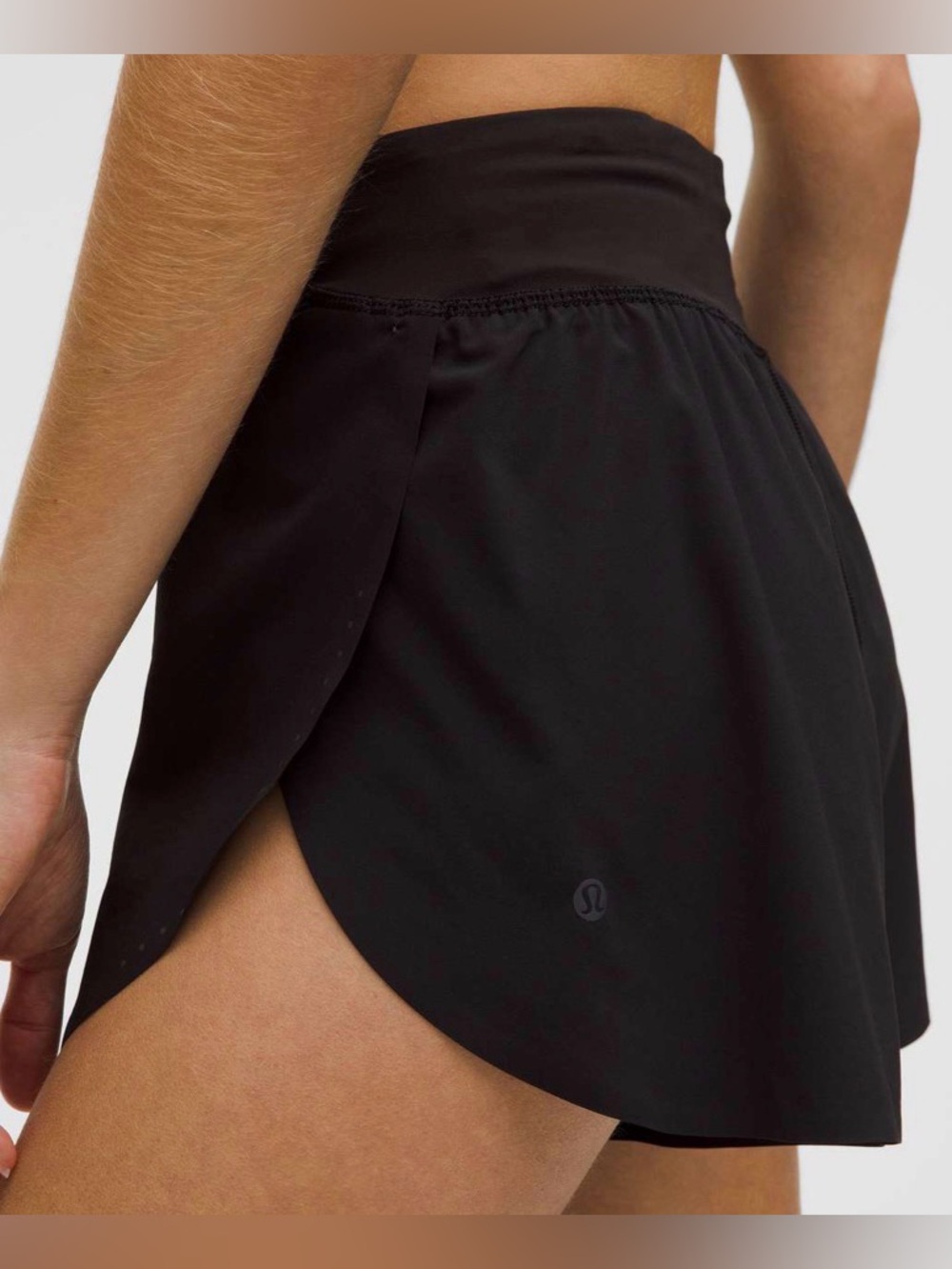 NWOT New Lululemon Fast and Free High-Rise Classic-Fit Split Short 3" Black - Picture 4 of 7